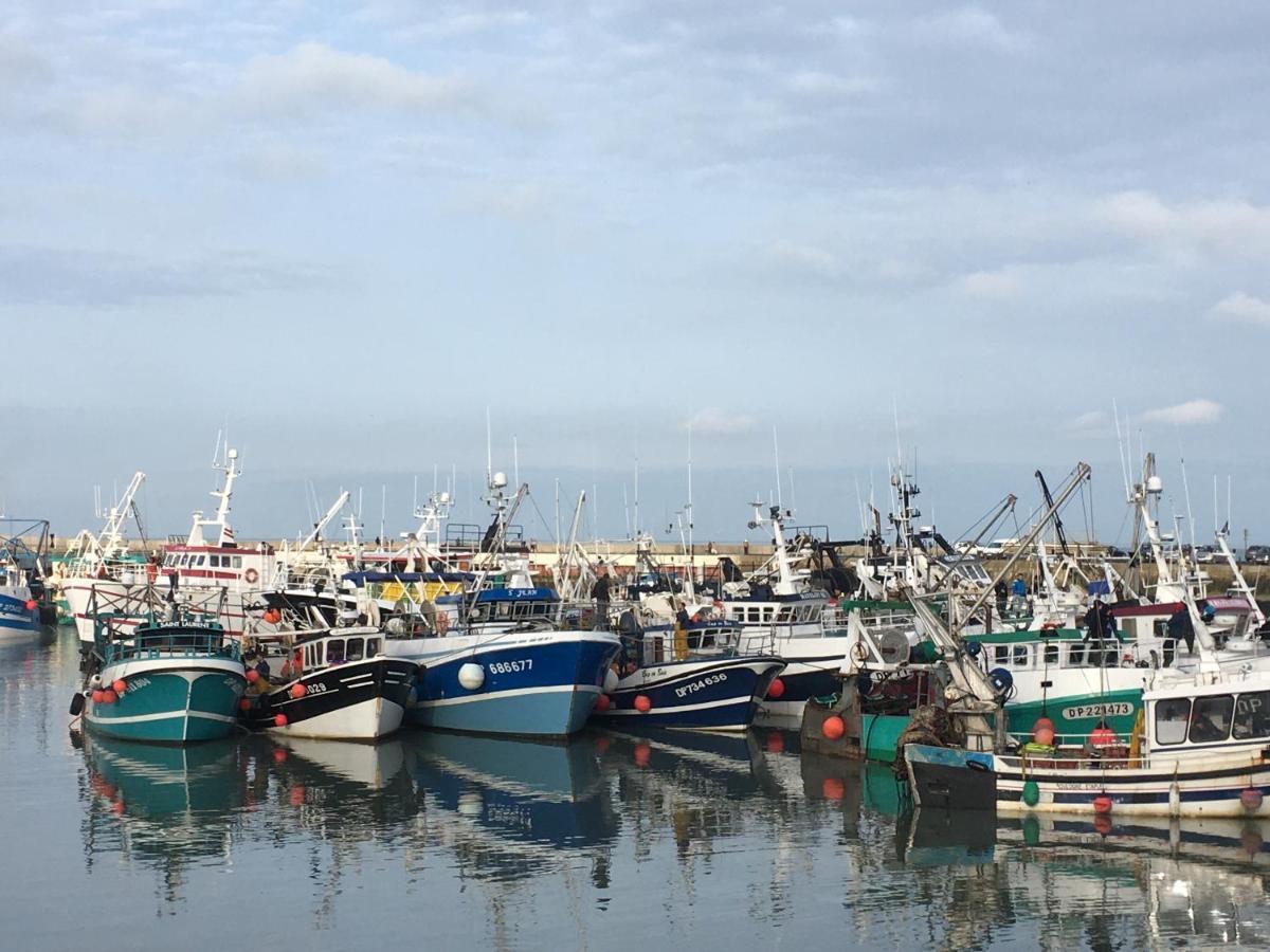 La Maison Bleue Port-en-Bessin-Huppain Dış mekan fotoğraf