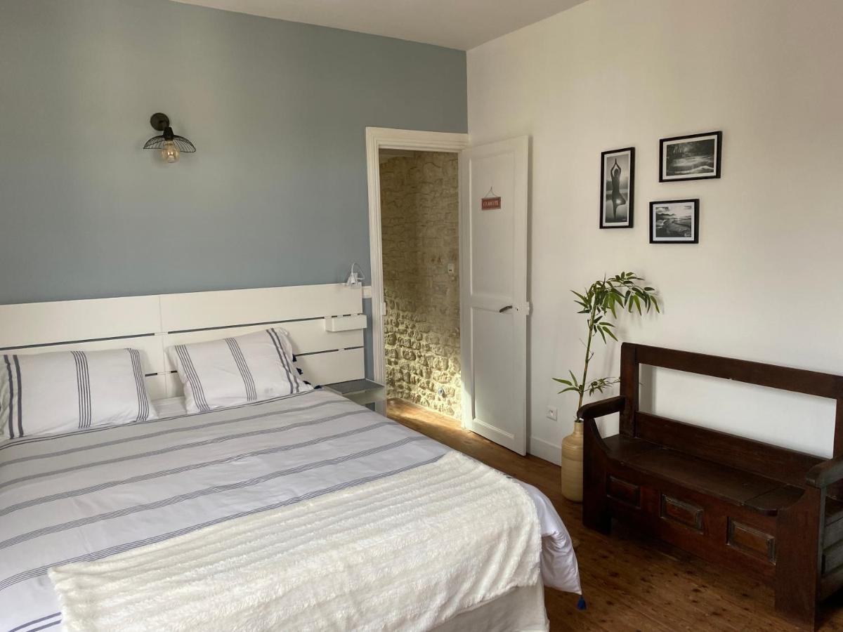 La Maison Bleue Port-en-Bessin-Huppain Dış mekan fotoğraf